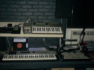 Studio03